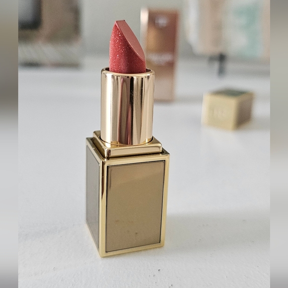NIB Tom Ford #02 Sun Spark Lip Balm - Picture 3 of 5